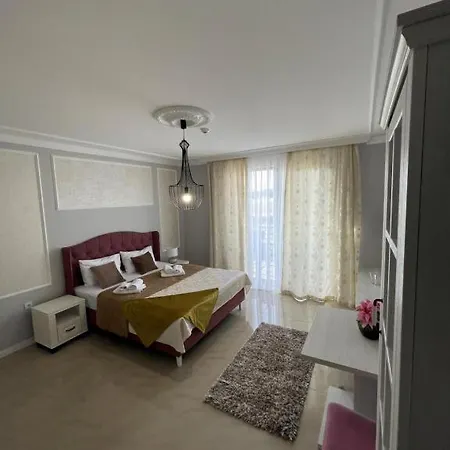Adonis 204 Apartment *