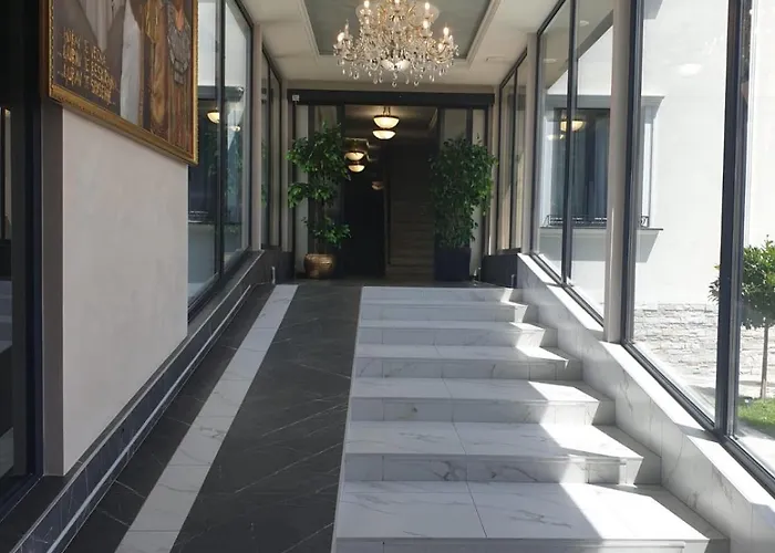 Adonis 204 * 즐라티보